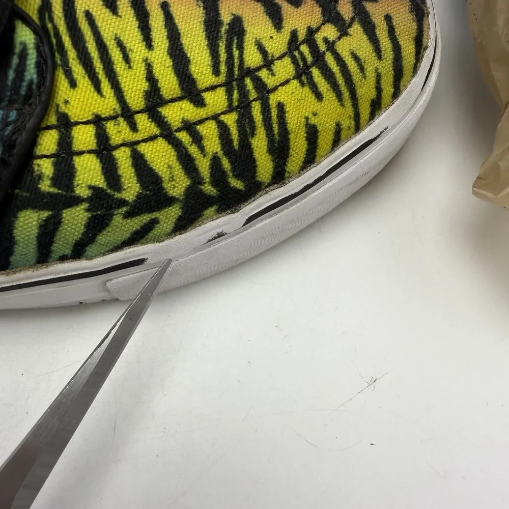 Nike Zoom Stefan Janoski SB Canvas Mens 9.5 Sneakers Shoes Tiger Pack Volt
